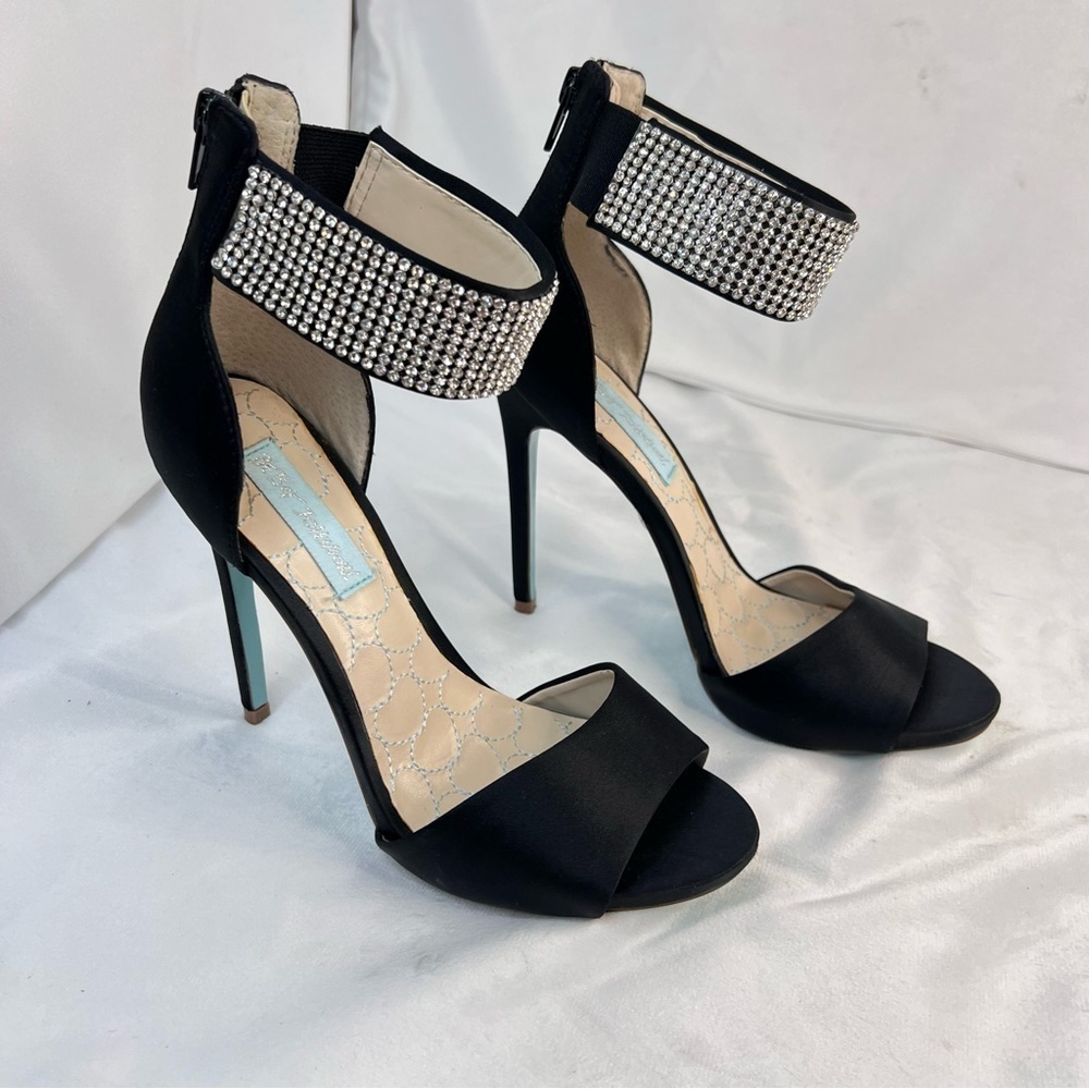 Blue by Betsey Johnson SB-Unite Bling Heels Size 7.5 - Picture 5 of 11